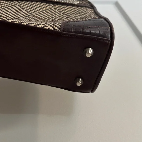 Bueno Brown and Cream Checkered Shoulder Bag - Picture 5 of 14